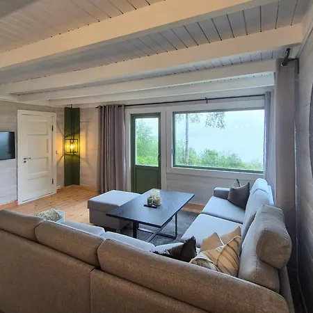Beautiful In With House Sea View 度假居 Aksdal